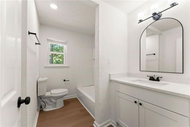 2178 Rockdale Circle, Snellville, GA 30078