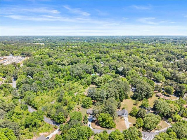 2178 Rockdale Circle, Snellville, GA 30078