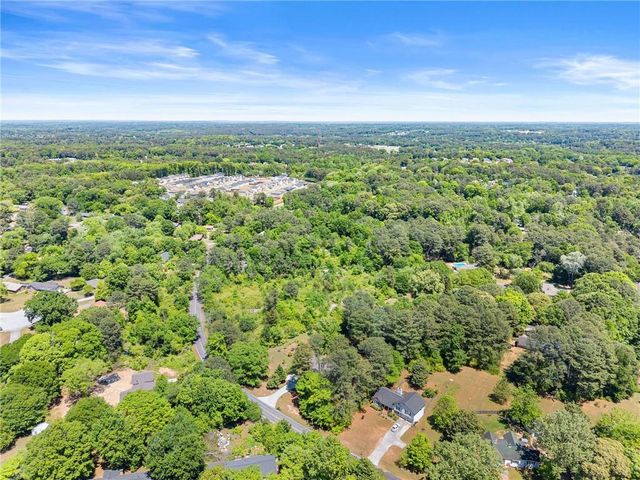 2178 Rockdale Circle, Snellville, GA 30078