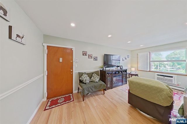 475 Elm Street 3A, Kearny, NJ 07032