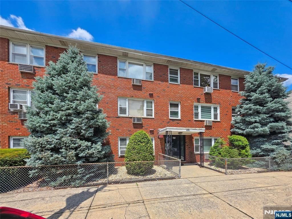 475 Elm Street 3A, Kearny, NJ 07032