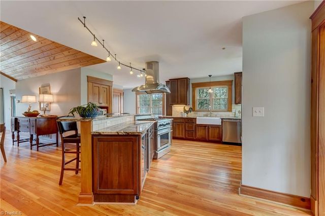 7217 Bulb Road, Julian, NC 27283