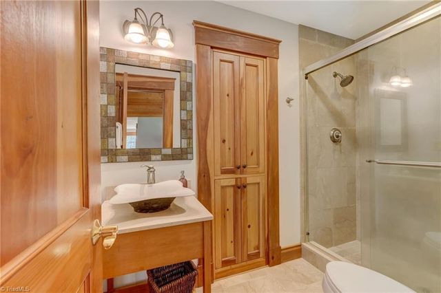 7217 Bulb Road, Julian, NC 27283