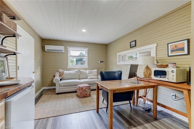 7217 Bulb Road, Julian, NC 27283