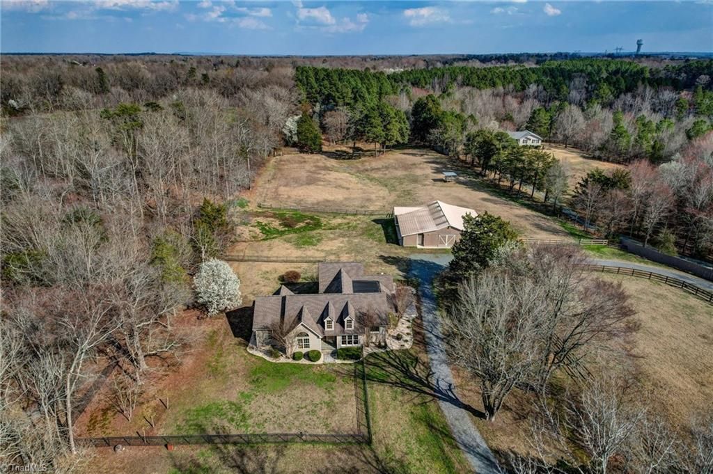 7217 Bulb Road, Julian, NC 27283