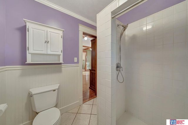 1975 B Street, Lincoln, NE 68502