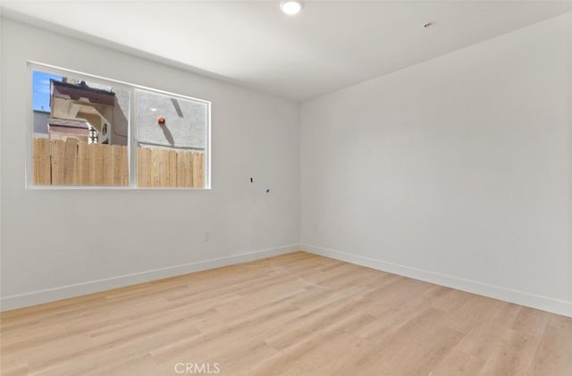 705 W 80th, Los Angeles, CA 90044
