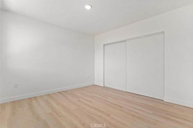 705 W 80th, Los Angeles, CA 90044