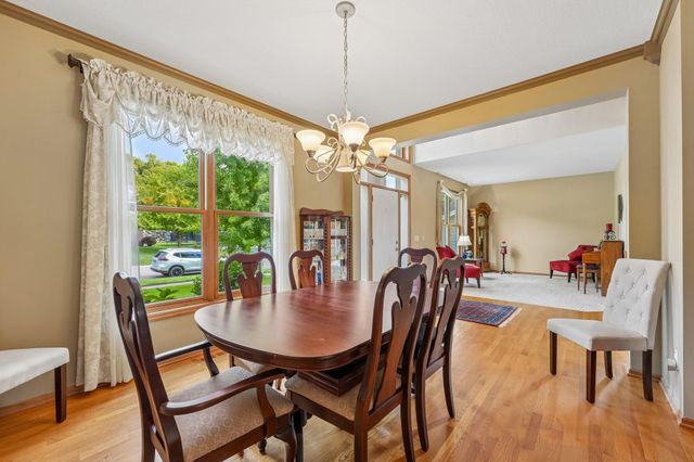 6219 Orchid Lane N, Maple Grove, MN 55311