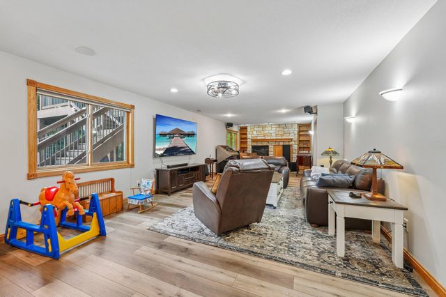 6219 Orchid Lane N, Maple Grove, MN 55311
