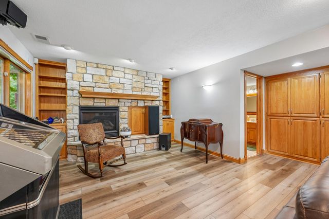 6219 Orchid Lane N, Maple Grove, MN 55311