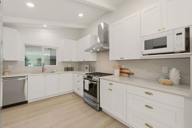 623 Miller Avenue, Pacifica, CA 94044