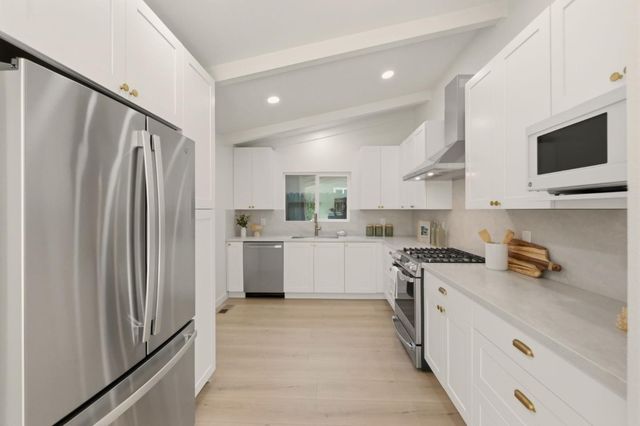 623 Miller Avenue, Pacifica, CA 94044