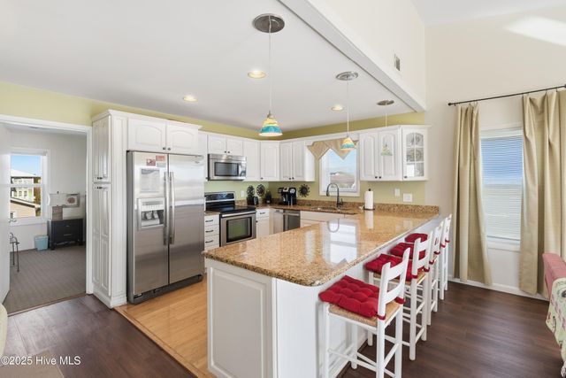 255 E First Street, Ocean Isle Beach, NC 28469