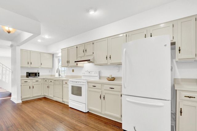 803 Vision Terrace, Palm Beach Gardens, FL 33418