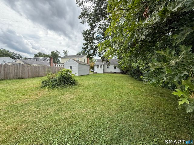 144 Edgemont Avenue, West Hartford, CT 06110