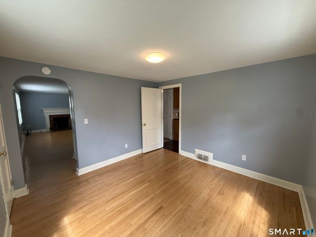144 Edgemont Avenue, West Hartford, CT 06110