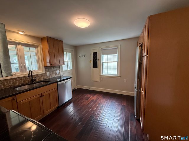 144 Edgemont Avenue, West Hartford, CT 06110
