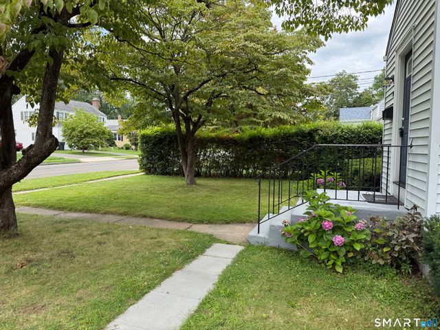 144 Edgemont Avenue, West Hartford, CT 06110