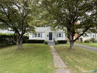 144 Edgemont Avenue, West Hartford, CT 06110