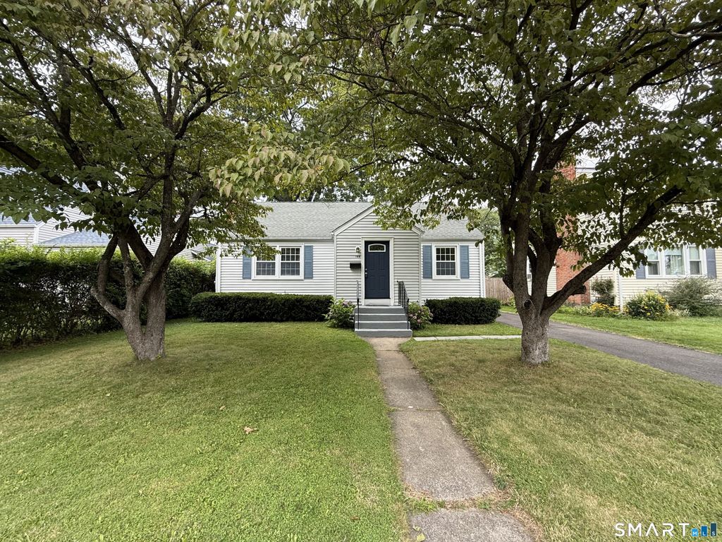 144 Edgemont Avenue, West Hartford, CT 06110