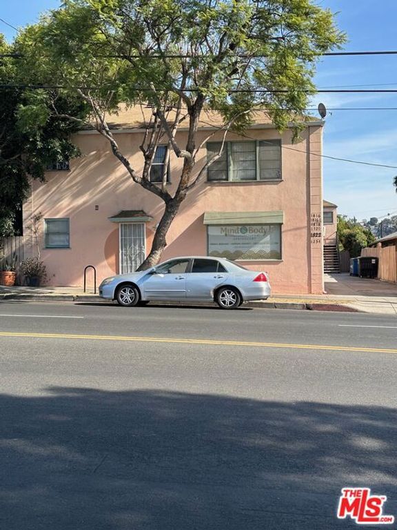 1816 Hillhurst Avenue, Los Angeles, CA 90027