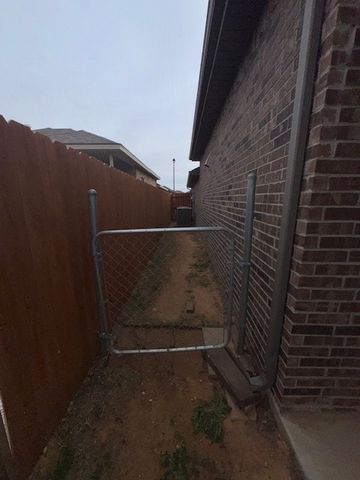 6905 Stetson Dr, Midland, TX 79705