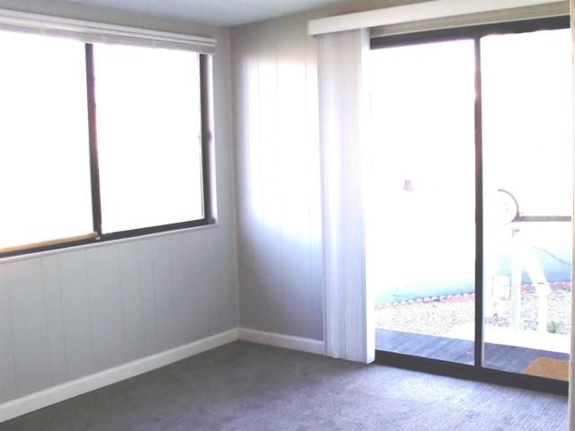 211 N Citrus Avenue 135, Escondido, CA 92027