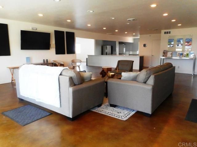 211 N Citrus Avenue 135, Escondido, CA 92027