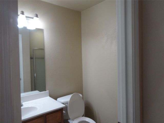 107 Yegua Circle, Huntsville, TX 77340