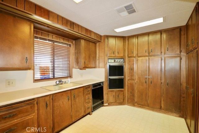 2121 Lake Side Drive 158, La Habra, CA 90631