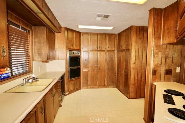 2121 Lake Side Drive 158, La Habra, CA 90631