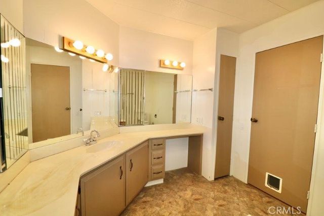 2121 Lake Side Drive 158, La Habra, CA 90631