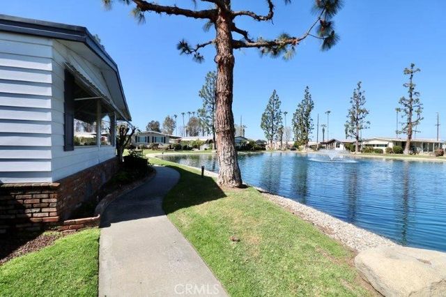 2121 Lake Side Drive 158, La Habra, CA 90631