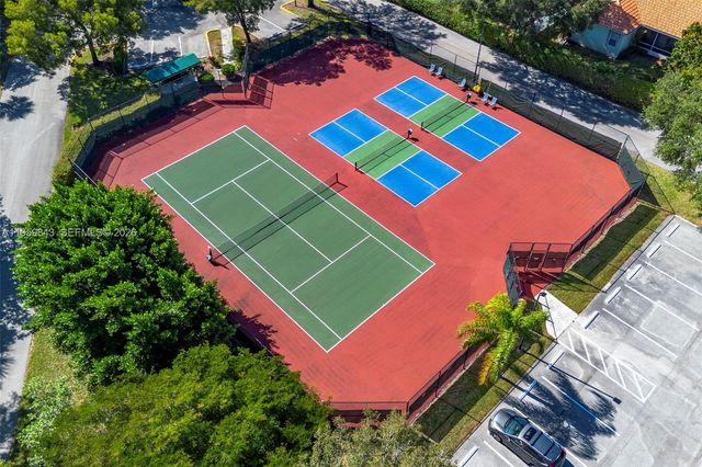 4024 Summer Chase Ct, Lake Worth, FL 33467