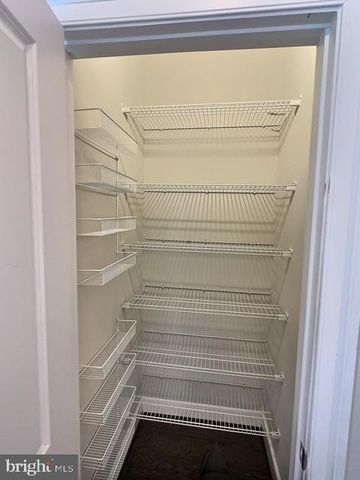 2179 HALF MOON PL NE, Washington, DC 20018