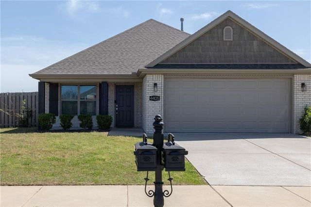 4405 W Anthem Drive, Fayetteville, AR 72704