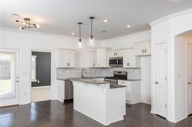 4405 W Anthem Drive, Fayetteville, AR 72704