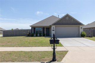 4405 W Anthem Drive, Fayetteville, AR 72704