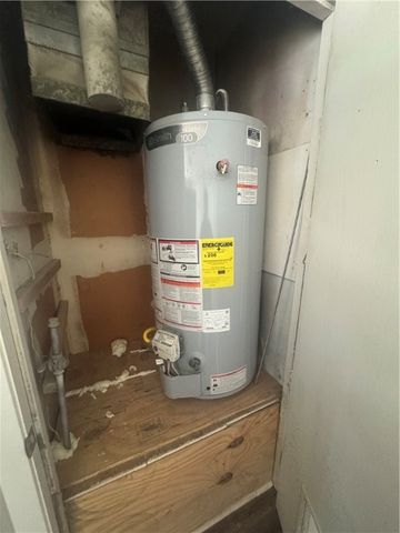 100 W Lincoln Street, Searcy, AR 72143