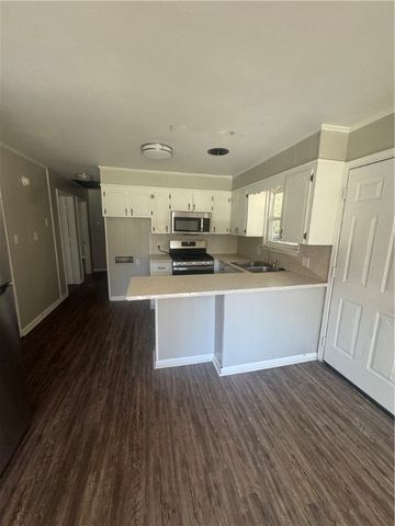 100 W Lincoln Street, Searcy, AR 72143