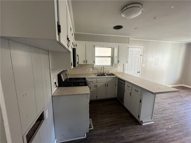 100 W Lincoln Street, Searcy, AR 72143