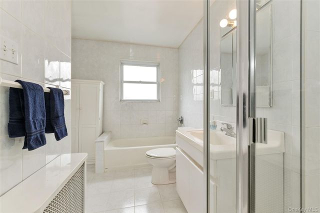 17519 74th Avenue, Fresh Meadows, NY 11366
