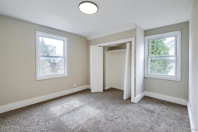 808 N Chevrolet Avenue, Flint, MI 48504