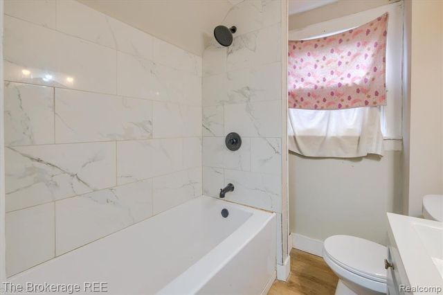 808 N Chevrolet Avenue, Flint, MI 48504