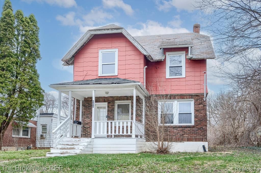 808 N Chevrolet Avenue, Flint, MI 48504