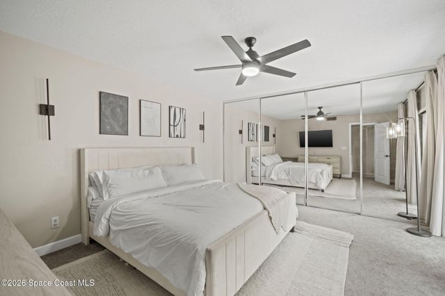 1812 Vista Oaks Circle NE, Palm Bay, FL 32905