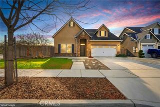 3725 W Clinton, Visalia, CA 93291