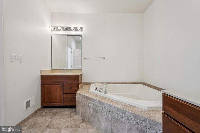 2651 PRIMROSE CT, Chester Springs, PA 19425