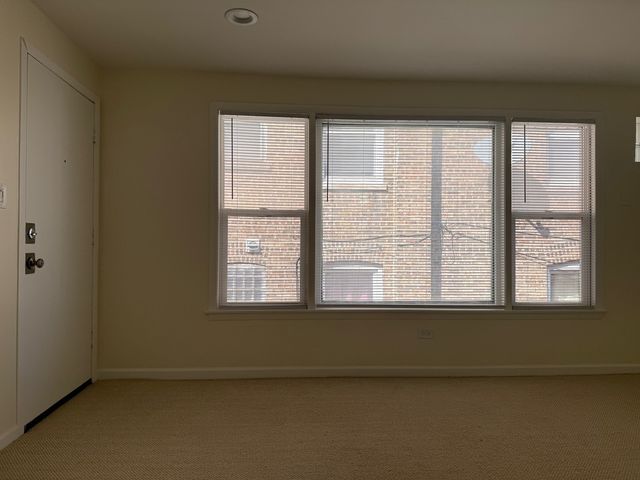 11137 S Emerald Avenue 2R, Chicago, IL 60628